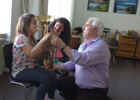 Besuch der IVK in der Musikschule Düren