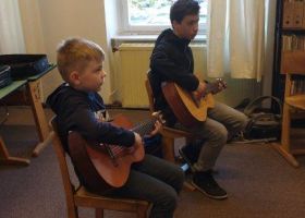 Besuch der IVK in der Musikschule Düren